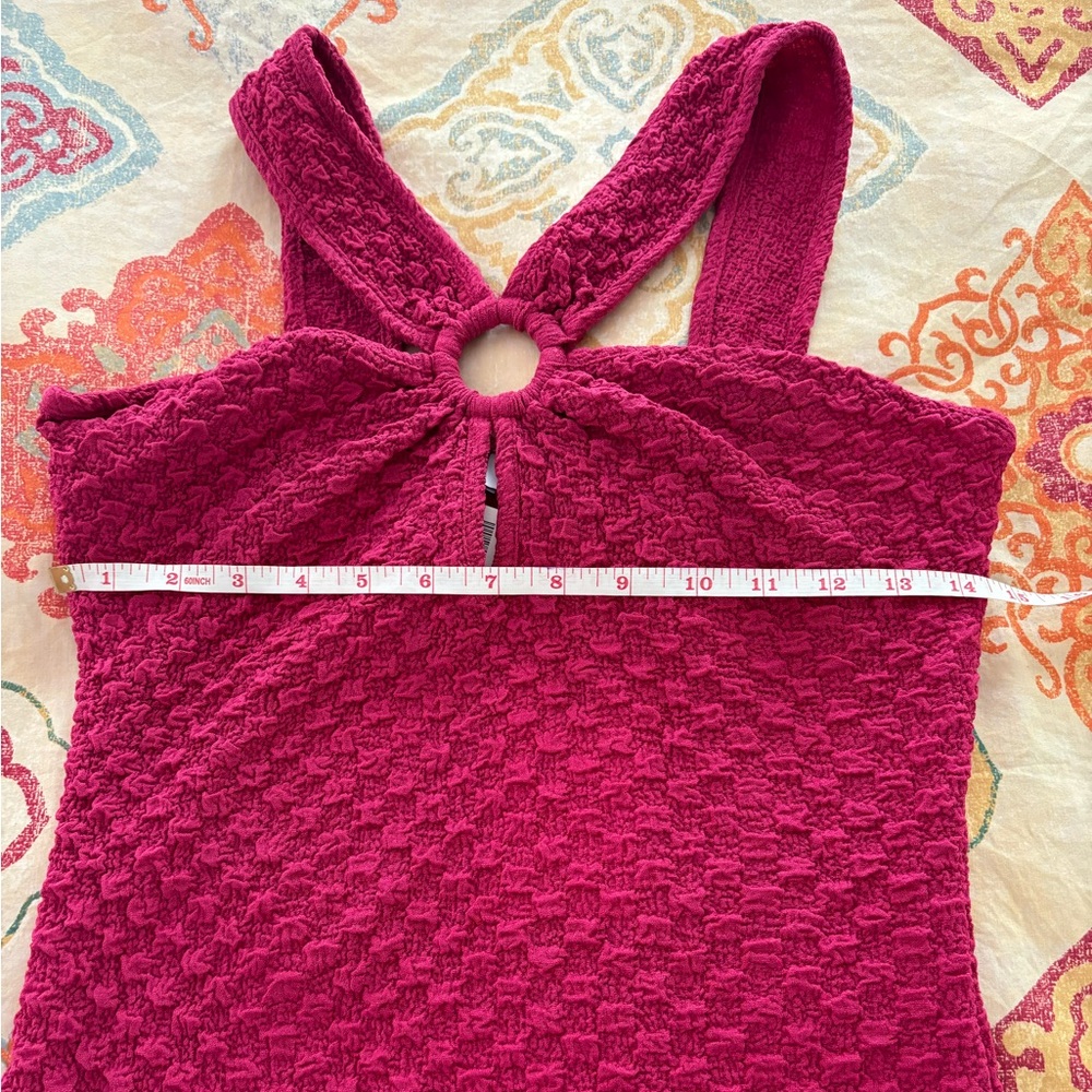 Textured Bodycon Dress - Picture 6 of 8